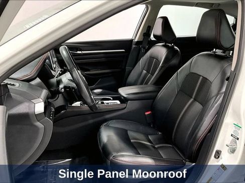 Used 2023 Nissan Altima 2.5 SR AWD/4WD image 29