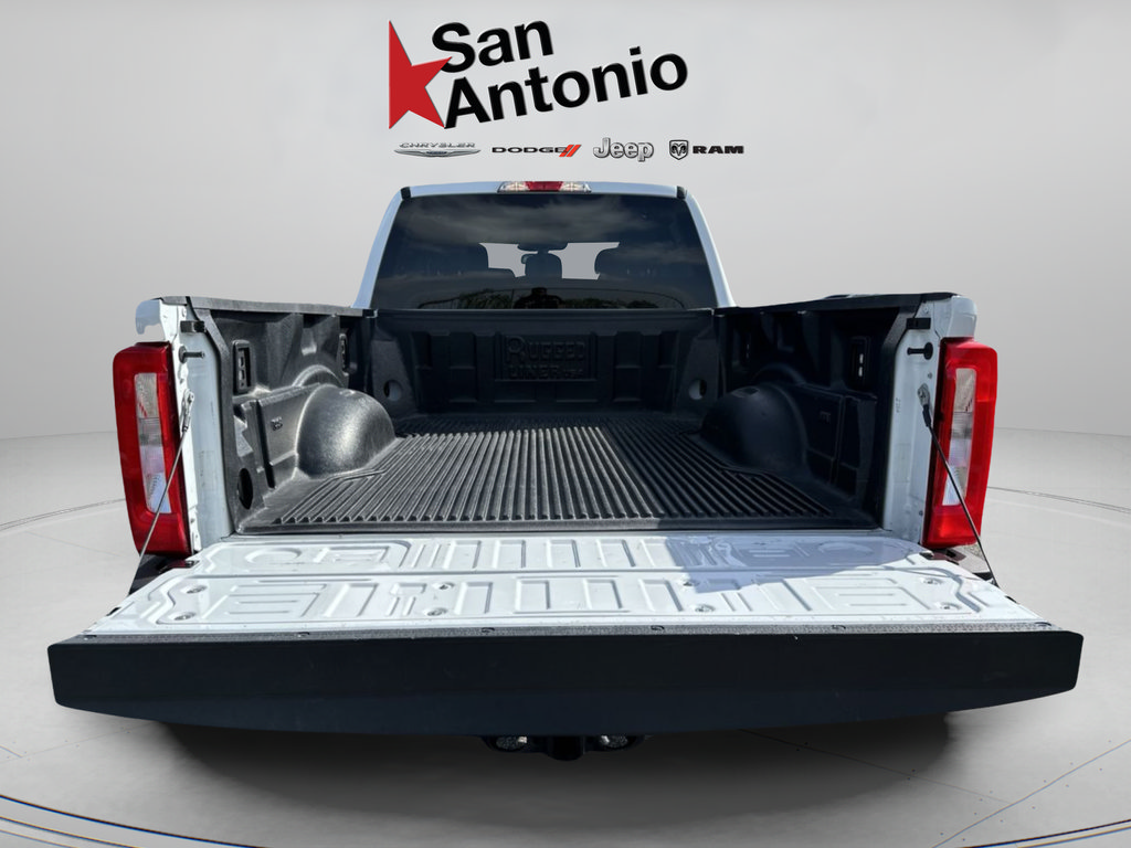 Used 2025 Ford F250 XLT AWD/4WD image 32