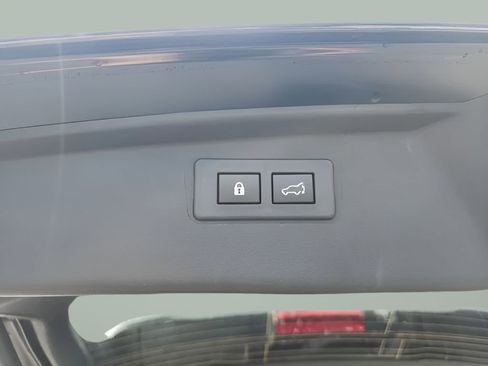 Used 2025 Subaru Outback Limited image 20