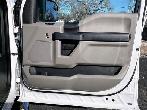 Used 2018 Ford F150 XL w/ Equipment Group 101A Mid image 29