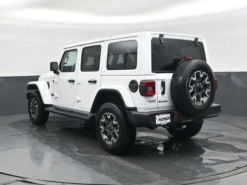New 2026 Jeep Wrangler Unlimited Sahara AWD/4WD image 6