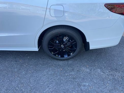 New 2026 Honda Odyssey Sport-L image 22