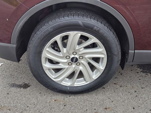 Used 2020 Lincoln Corsair Standard image 11