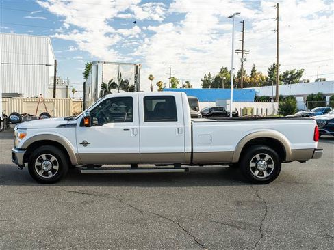 Used 2011 Ford F250 Lariat w/ Lariat Interior Pkg RWD image 8