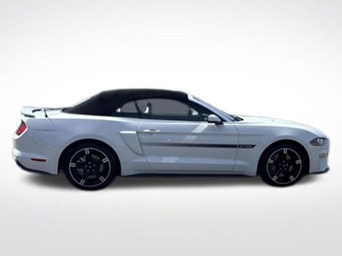 Certified 2019 Ford Mustang GT Premium w/ Equipment Group 401A RWD image 5