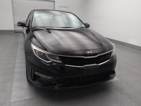 Used 2020 Kia Optima S image 14