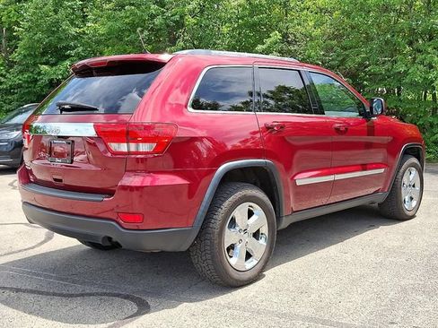 Used 2012 Jeep Grand Cherokee Laredo AWD/4WD image 6