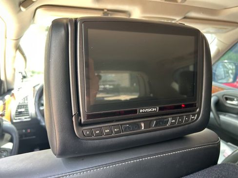 Used 2019 INFINITI QX80 Luxe w/ Proassist Package image 9