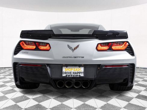Used 2018 Chevrolet Corvette Grand Sport w/ Z07 Performance Package RWD image 19