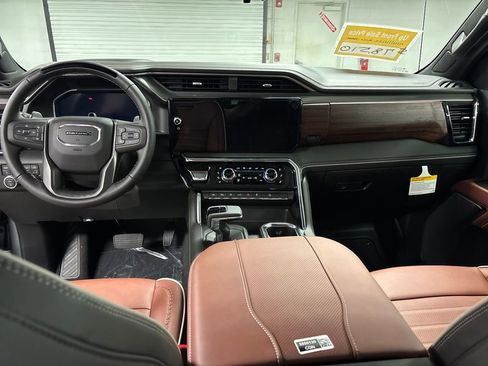 New 2026 GMC Sierra 1500 Denali Ultimate w/ LPO, Black Badging Package AWD/4WD image 29