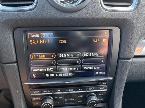 Used 2013 Porsche Boxster S image 15