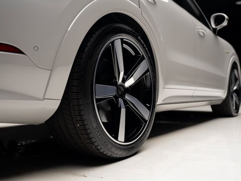 Used 2025 Porsche Cayenne Turbo image 79