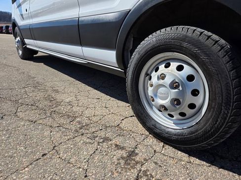 Used 2024 Ford Transit 350 XLT AWD/4WD image 34