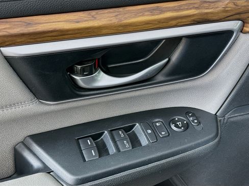 Used 2018 Honda CR-V EX image 15