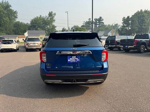 Certified 2021 Ford Explorer XLT w/ Equipment Group 202A AWD/4WD image 7