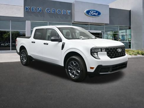 New 2026 Ford Maverick XLT image 1