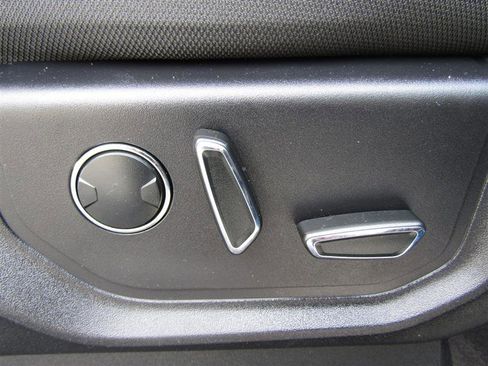 Used 2016 Ford F150 XLT w/ Equipment Group 302A Luxury image 35