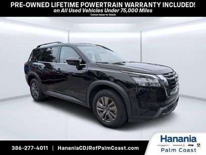 Used 2025 Nissan Pathfinder SV