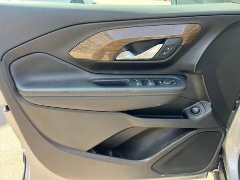 Used 2019 GMC Terrain SLE w/ Driver Convenience Package AWD/4WD image 20