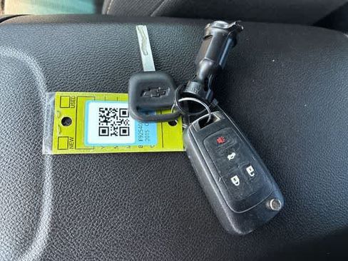 Used 2015 Chevrolet Camaro LS RWD image 34