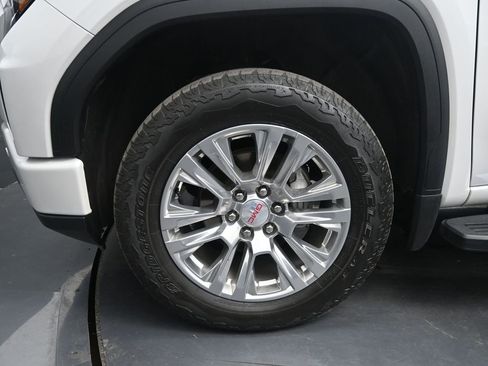 Used 2022 GMC Sierra 1500 Denali image 9