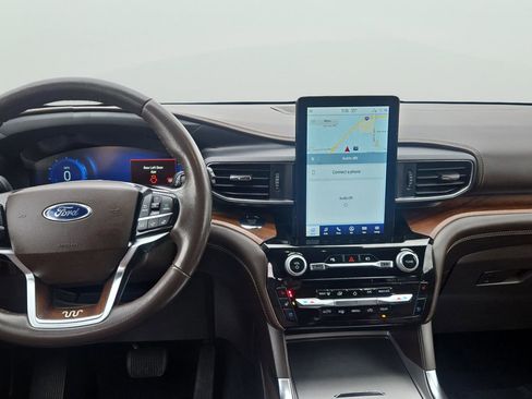 Certified 2022 Ford Explorer King Ranch w/ Class IV Trailer Tow Package image 17