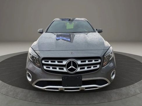Used 2019 Mercedes-Benz GLA 250 4MATIC image 2