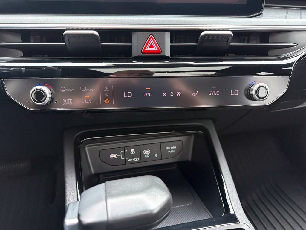 Used 2025 Kia K5 GT w/ GT1 Package FWD image 61