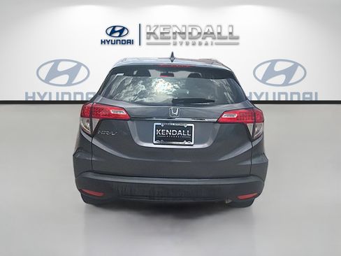 Used 2021 Honda HR-V LX image 5