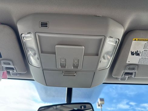 Used 2016 Toyota Tundra SR5 image 28