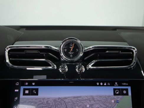 Used 2023 Bentley Bentayga Speed image 40
