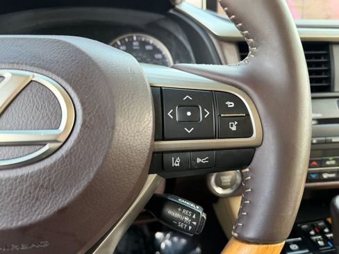 Used 2017 Lexus RX 350 FWD image 18