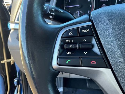 Used 2018 Hyundai Elantra Value Edition w/ Cargo Package image 13