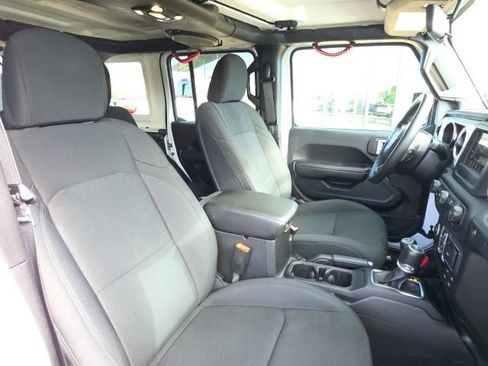Used 2019 Jeep Wrangler Unlimited Sport S AWD/4WD image 10