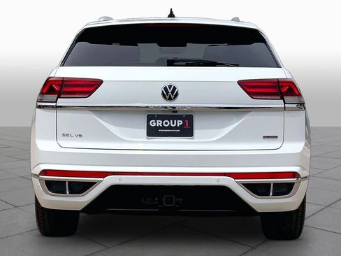 Used 2021 Volkswagen Atlas Cross Sport SEL Premium R-Line w/ Cross Sport MDO Package AWD/4WD image 8