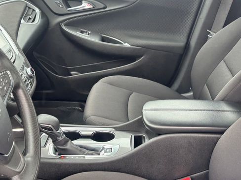 Certified 2023 Chevrolet Malibu LT image 10