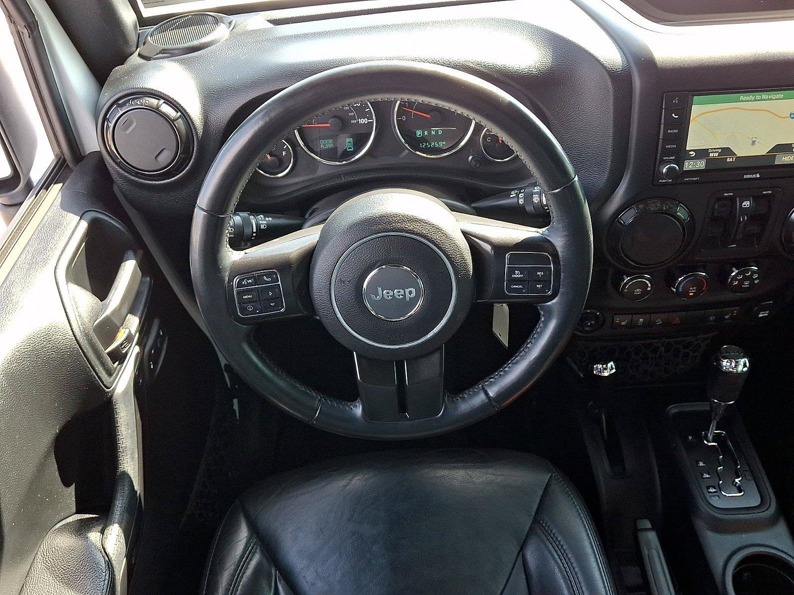Used 2017 Jeep Wrangler Unlimited Sahara AWD/4WD image 12