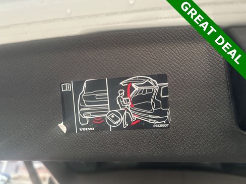 Used 2023 Volvo XC90 T8 Ultimate image 24