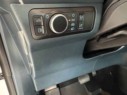 Certified 2025 Ford Maverick XLT w/ XLT Luxury Package FWD image 26