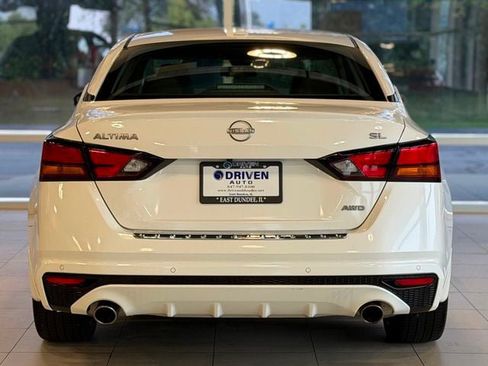 Used 2023 Nissan Altima 2.5 SL AWD/4WD image 10