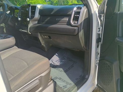 Used 2025 RAM 2500 Big Horn AWD/4WD image 14