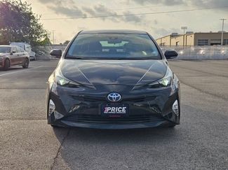 Used 2017 Toyota Prius Three Touring FWD video 2