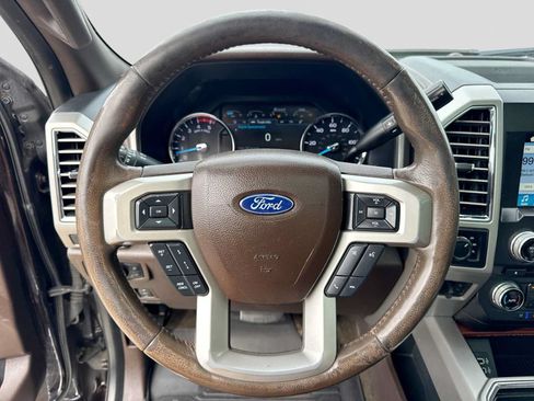 Used 2018 Ford F250 King Ranch w/ King Ranch Ultimate Package AWD/4WD image 22
