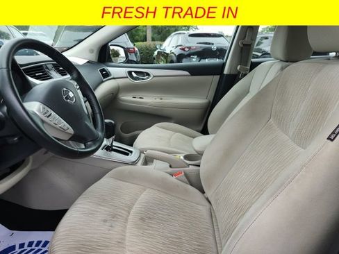 Used 2015 Nissan Sentra SV w/ Style Package FWD image 11
