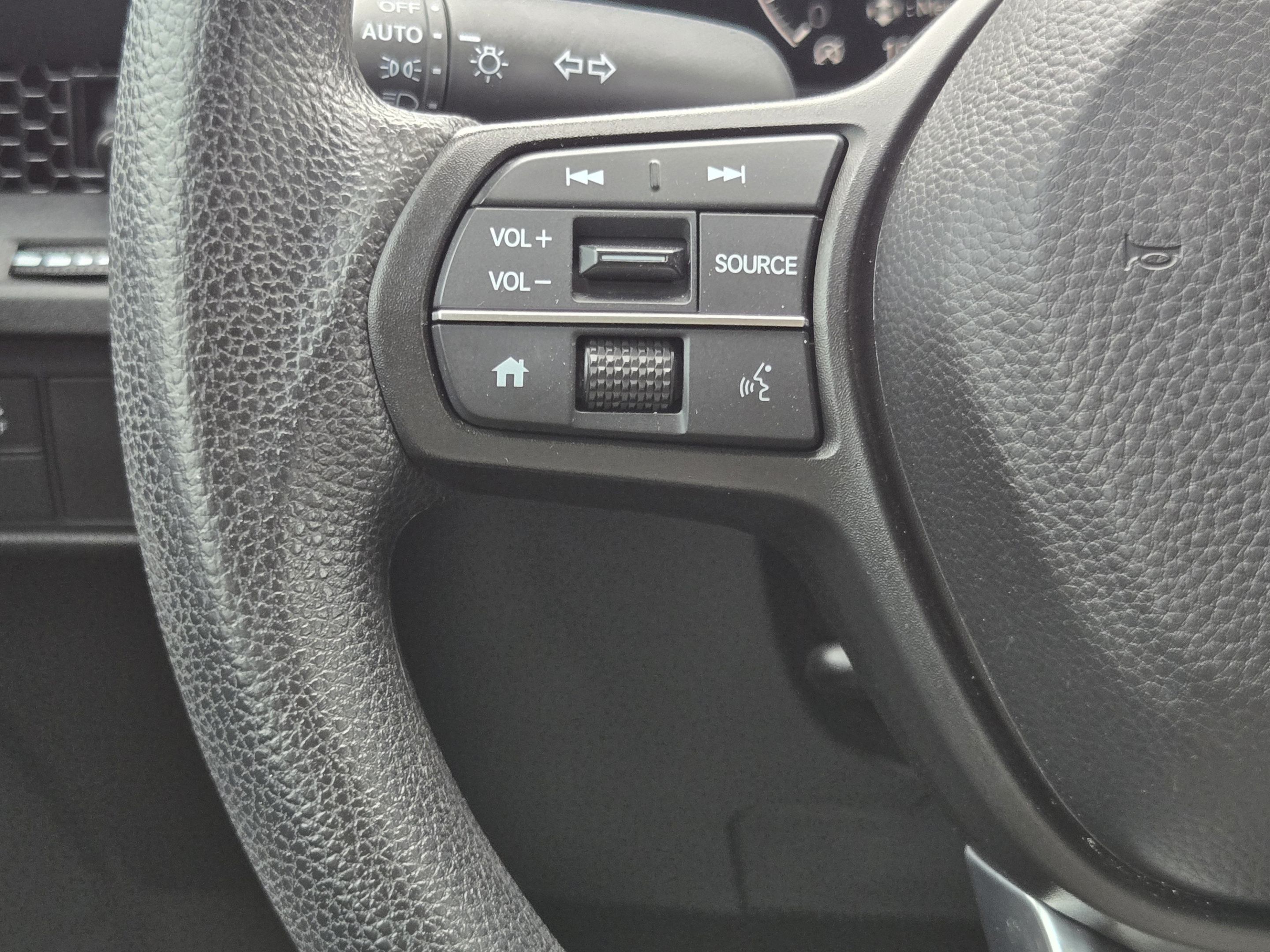 Certified 2024 Honda CR-V EX image 25