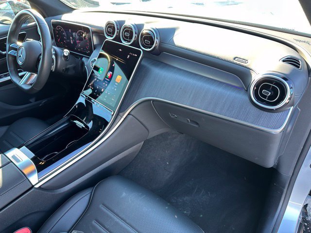 Used 2025 Mercedes-Benz GLC 300 4MATIC w/ AMG Line image 10