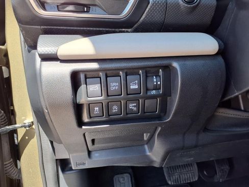 Used 2024 Subaru Forester Limited image 23