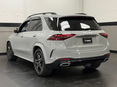 Used 2024 Mercedes-Benz GLE 450 4MATIC image 10
