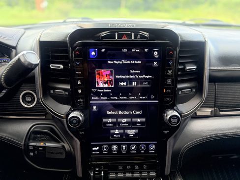 Used 2019 RAM 2500 Limited AWD/4WD image 30