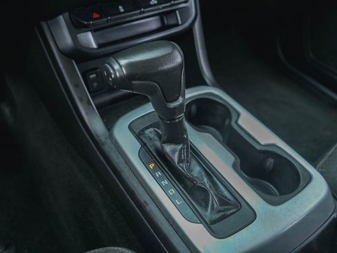 Used 2018 Chevrolet Colorado LT image 23